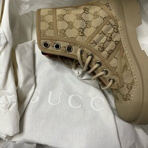 Gucci Women's Beige Lace-Up Boots